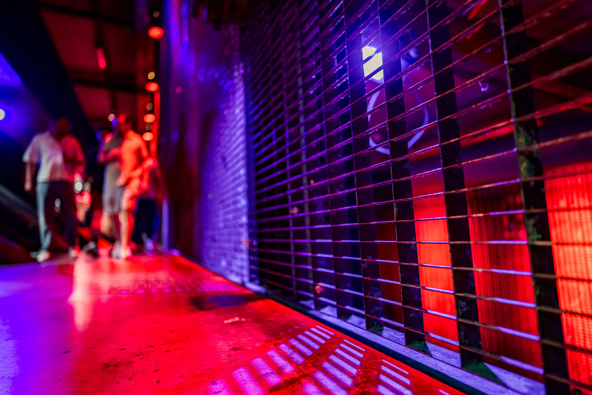 Loading... just a sec